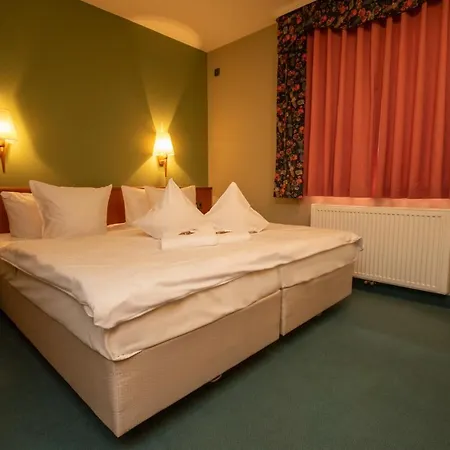 Franken 3* Herzogenaurach